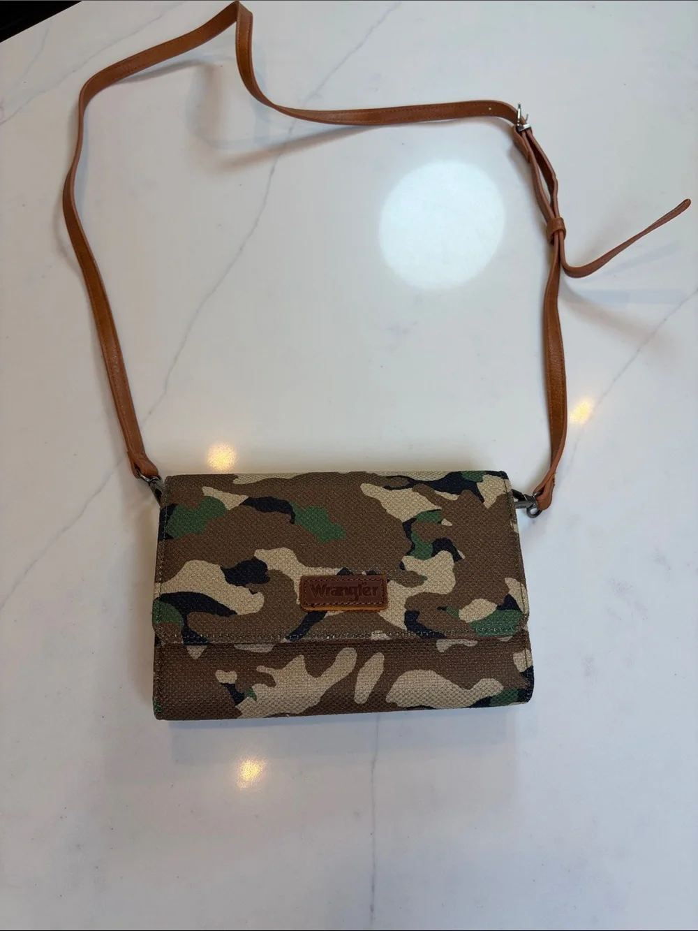 Wrangler Camo Crossbody with Tan Strap - Picture 1 of 5